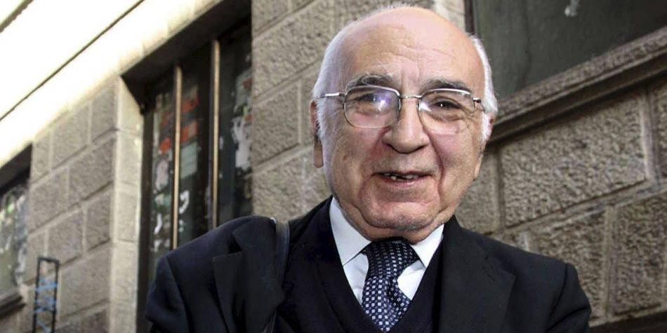 El poeta español Francisco Brines gana el Premio Cervantes