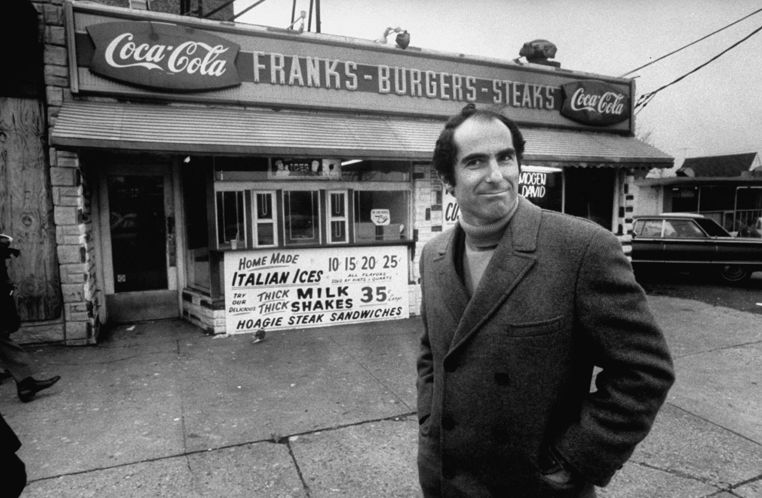 Philip Roth devuelve sus libros