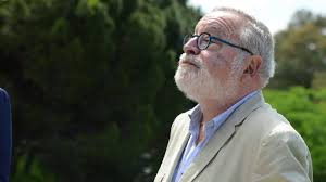 'Vamos a seguir siendo lo mismo, pero un poco peor': Fernando Savater