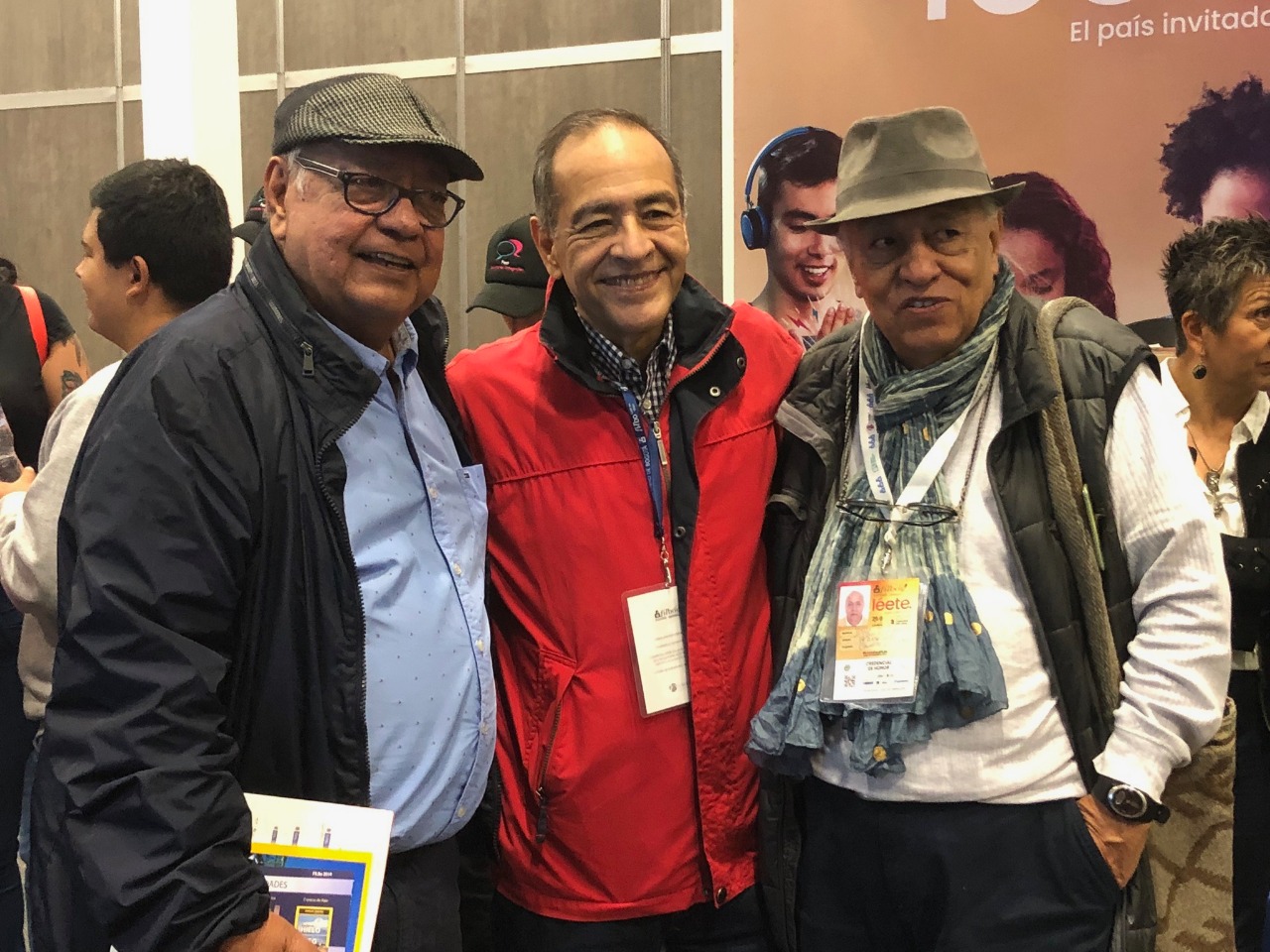 Falleció el escritor y periodista colombiano Armando Caicedo